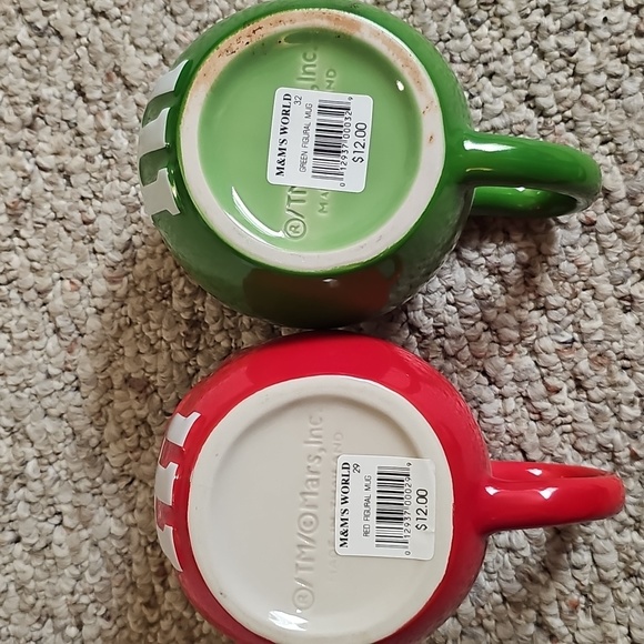 *BRAND NEW M&M mugs - Picture 4 of 4